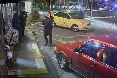 Sarhoş Vatandaş Kendine Zarar Verdi, Polis Uzun Süre İkna Etmeye Çalıştı