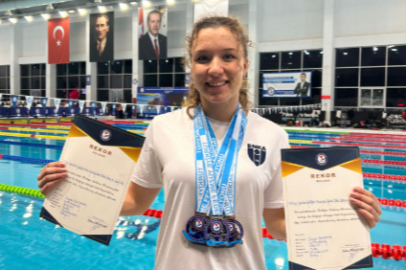 Edirne Sporcu Eğitim Merkezi  Sporcusu Zeynep Yurtsever’den Türkiye Rekoru