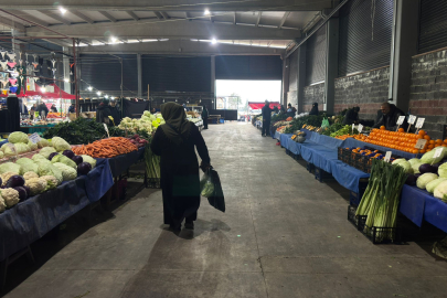 Yeni Yılın İlk Cumartesi Pazarı Durgun Başladı