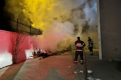 Edirne’de Öğrenci Yurdunda Yangın Paniği!