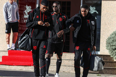 Samsunspor, Süper Kupa Yarı Finali İçin Adana’ya Gitti