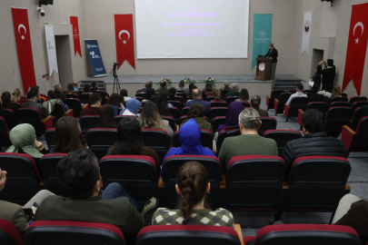 Kırklareli'nde Sağlık Personeline Yapay Zeka Eğitimi Verilmeye Başlandı