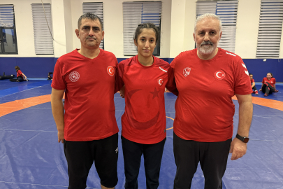 Genç Kadın Milli Güreşçi Avrupa ve Dünya Şampiyonalarında Madalya Hedefliyor