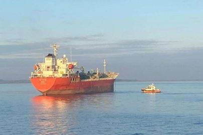 Çanakkale Boğazı Kuvvetli Fırtına Nedeniyle Transit Gemi Geçişlerine Kapatıldı