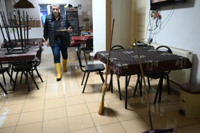 Edirne'de Kuvvetli Sağanak Etkili Oluyor