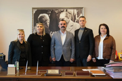 Cumhuriyetin Özgür Kadınları Derneği’nden Martini’e Ziyaret