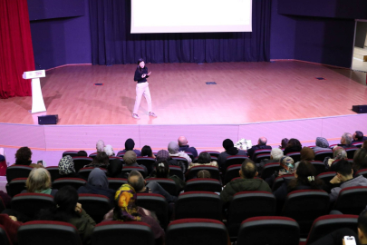 Çerkezköy’de Veli Akademisi Seminer Dizisi Devam Ediyor