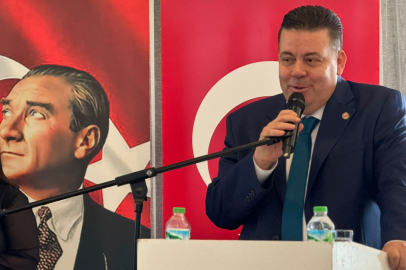 Gül, Yeniden Başkan Seçildi