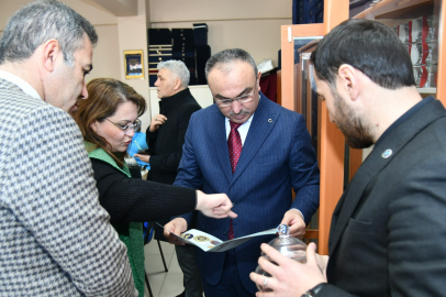 Vali Soytürk Halk Eğitim Merkezini Ziyaret Etti