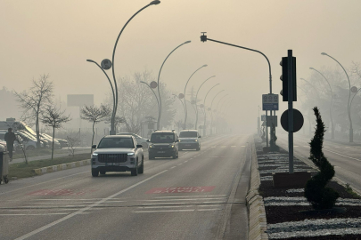 Edirne’de Aniden Bastıran Sis Görüş Mesafesini Düşürdü