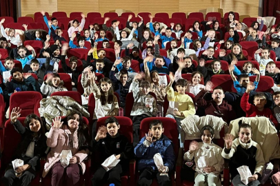 Muratlı Belediyesi’nden Öğrencilere Kültür ve Sanat Desteği