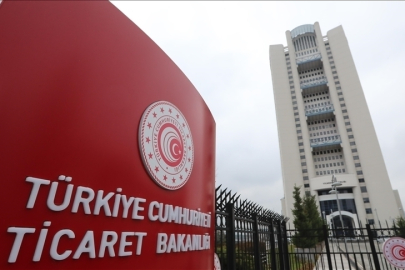 Bakanlık Açıkladı: "E-Ticaret Sitelerindeki Fahiş Fiyat Artışlarına İlave Denetim ve Yaptırım Tedbirleri Uygulanacak"