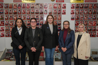 İba Şehit Ailesi İle Bir Araya Geldi