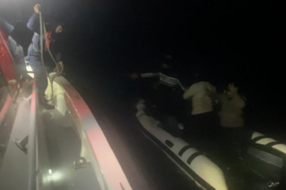 Çanakkale Açıklarında 8 Düzensiz Göçmen Kurtarıldı