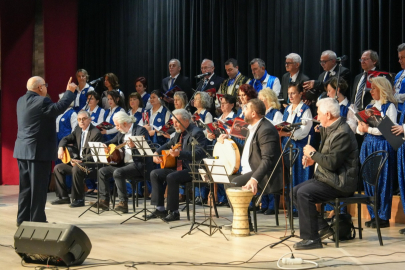 Türk Halk Müziği Korosu Saray’da Unutulmaz Bir Konser Verdi