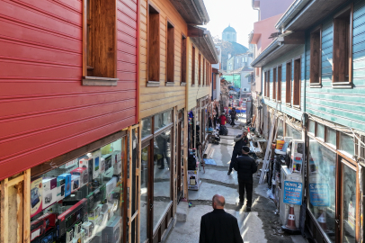 Renklenen "Dar Çarşı" Estetik Bir Görünüme Kavuştu