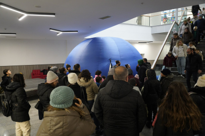Çorlu’da Yarıyıl Şenliği’nde Çocuklar Uzayın Gizemlerini Keşfetti