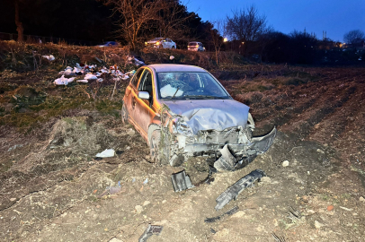 Edirne’de Otomobil Tarlaya Uçtu