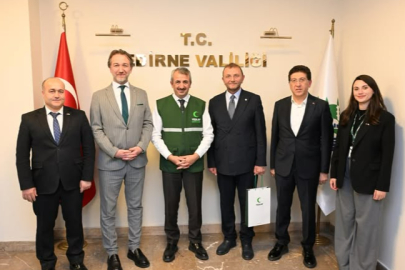 Yeşilay Genel Merkez Yöneticilerinden Edirne Valiliği’ne Ziyaret