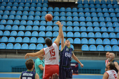 Edirne’de Veteranlar Basketbol Heyecanı Başladı