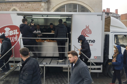 Edirne Belediyesi’nden Hayır Lokması İkramı