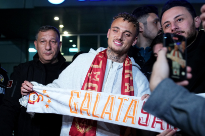 Galatasaray'ın Yeni Transferi Noa Lang, İstanbul’a Geldi