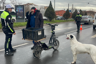 Çarşı Pazar Peşinden Ayrılmıyor