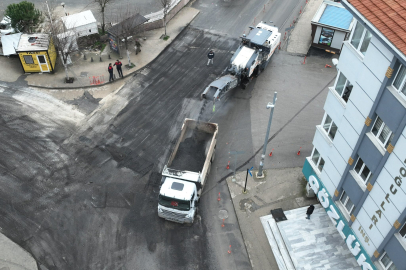 Başkan Vahap Akay: "Fatih Mahallesi’nde Asfalt Çalışmaları Sürüyor"