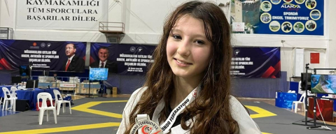 Edirneli Defne Çiltepe Türkiye İkincisi Oldu