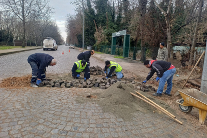 Karaağaç Yolunda Onarım Çalışması