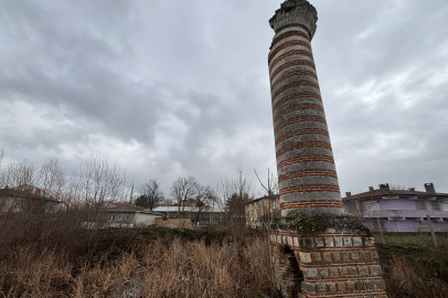 Ecdat Yadigarı Bu Cami İhya Edilmeyi Bekliyor