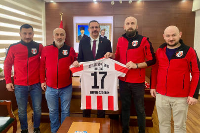 Sütlüce Köyü Spor Kulübü Yönetiminden Kaymakam Enver Özderin’e Ziyaret