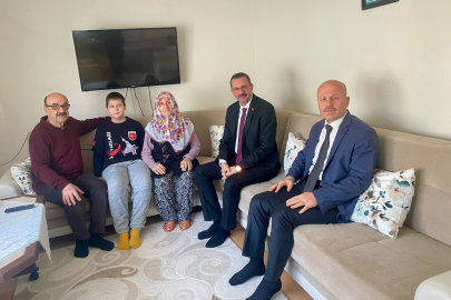 Kaymakam Özderin’den Umre Dönüşü Vatandaşlara Ziyaret