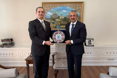 TSK Mehmetçik Vakfı ve Vakıf Katılım’dan Vali Sezer’e Ziyaret