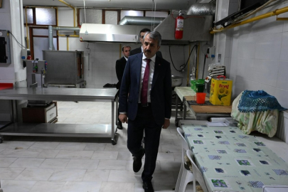 Vali Sezer’den Kızılay Edirne Şubesine Ziyaret