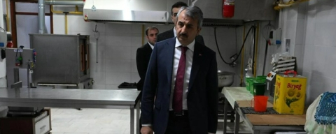 Vali Sezer’den Kızılay Edirne Şubesine Ziyaret