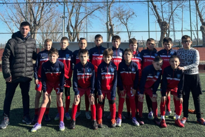 Edirne Birlik Spor U-12 Takımı Namağlup Şampiyon Oldu