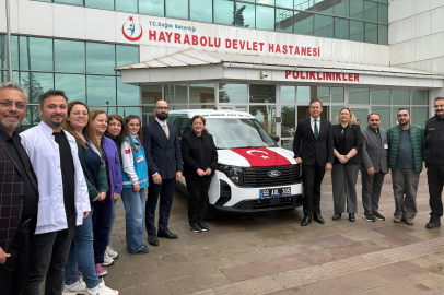 Hayırsever İş Kadını Hayrabolu Devlet Hastanesine Araç Bağışladı