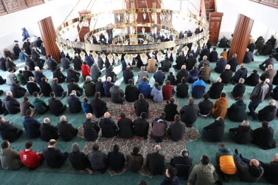 Kırklareli'nde 15 Temmuz Şehitleri İçin Hatim Programı Düzenlendi