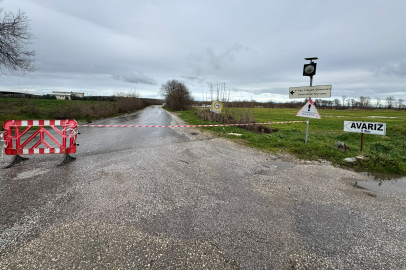 Tunca Nehri Taştı: Avarız Köy Yolu Trafiğe Kapatıldı