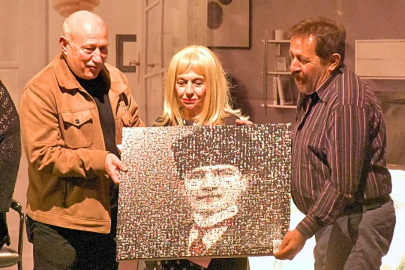 Muratlı’da “Oğluma Kız mı Yok” Tiyatro Oyunu Sahnelendi