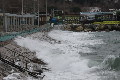 Tekirdağ'da Deniz Ulaşımına Lodos Engeli