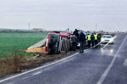 Muratlı'da Kamyon Devrildi