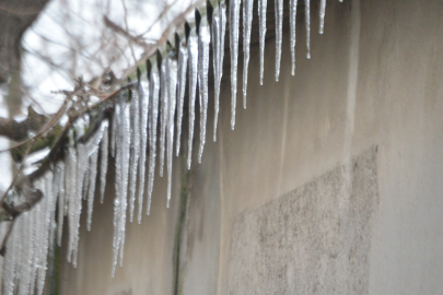 Edirne’de Çatı ve Saçak Tehlikesi