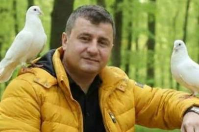 Emanet Verdiği Altınları Ödemeyen Oğlunu Bıçakla Öldürdü