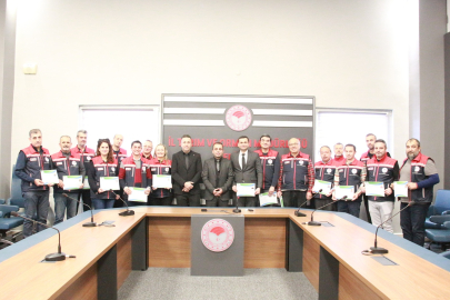 Hayvan Sağlığı ve Yetiştiriciliği Şube Müdürlüğü Personeline Başarı Belgesi Takdim Edildi