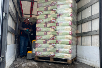 Bakım Evine Hayırseverden 1 Ton Mama