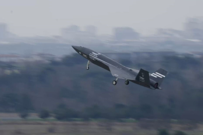 Bayraktar KIZILELMA Eğitim Uçuşunu Başarıyla Tamamladı