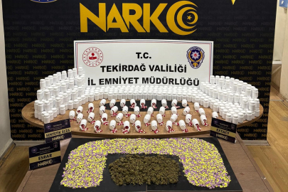 Çorlu'da 2 'Torbacı' Tutuklandı, 26 Bin 730 Sentetik Ecza Ele Geçirildi