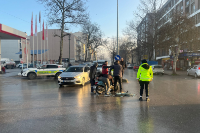 Edirne'de Otomobille Motosikletin Çarpıştığı Kaza Kamerasında
